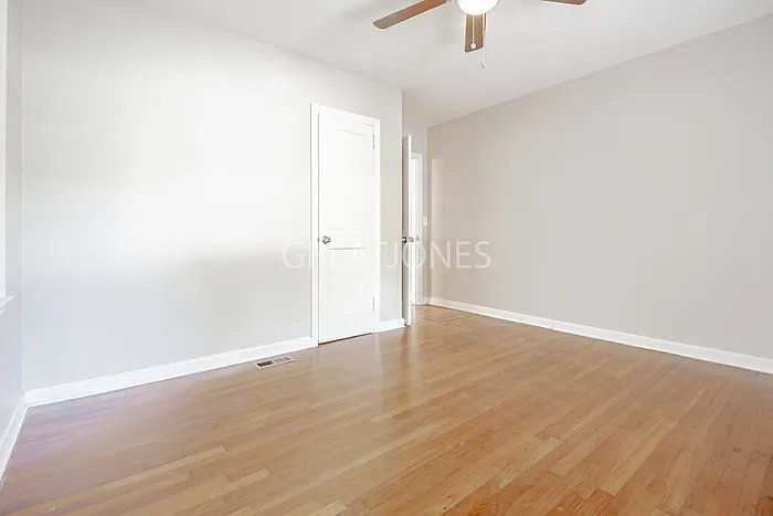 Building Photo - 1262 Briarwood Ave