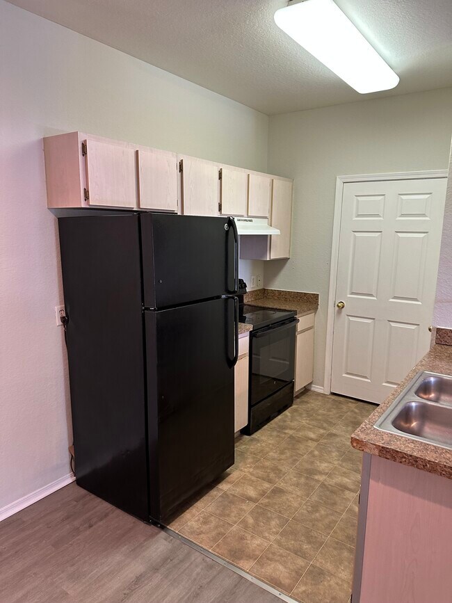 Building Photo - 13116 Sanctuary Cove Dr