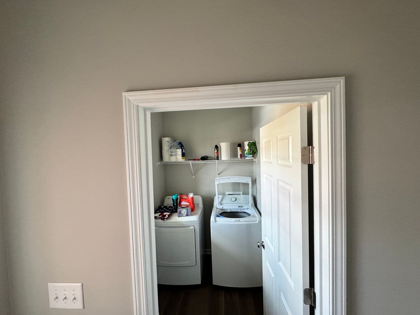 Building Photo - 1290 Providence Ln