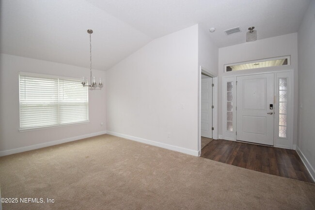 Building Photo - 7285 Gateway Ct