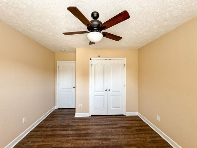 Building Photo - 258 Ivy Stone Dr