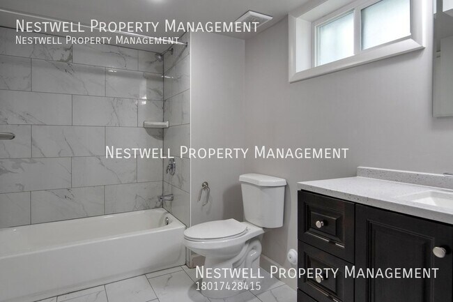 Building Photo - Great 4-bed Townhome in South Salt Lake