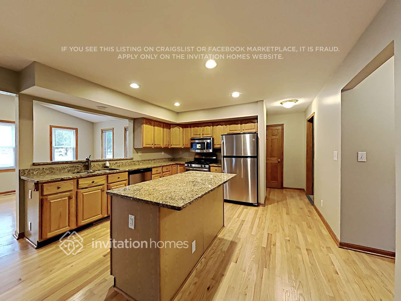 Building Photo - 330 Bayberry Ct