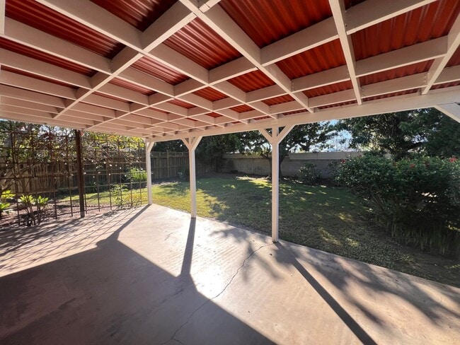 Building Photo - Costa Mesa House Large Lot;  Open House Today 3/7/2026 11:30 PM - 1:00 PM