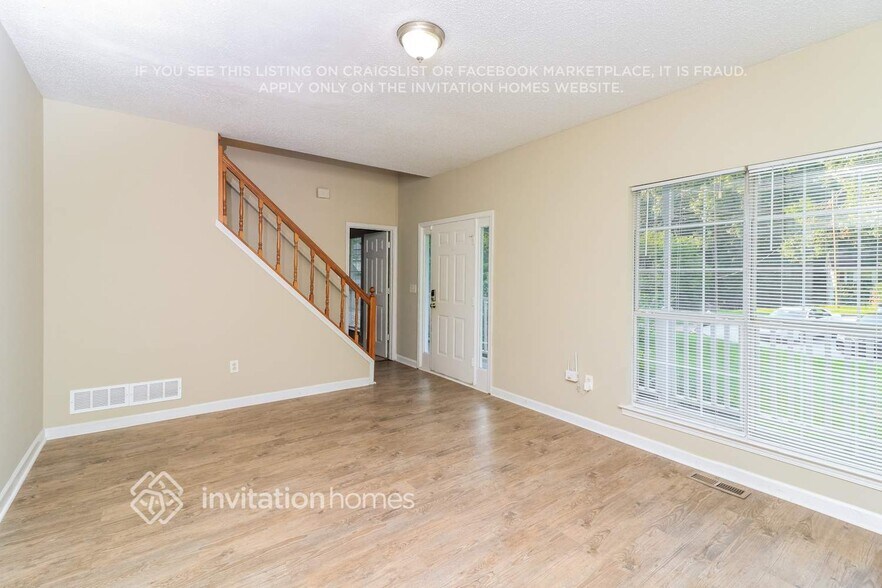 Building Photo - 4237 Sturbridge Dr
