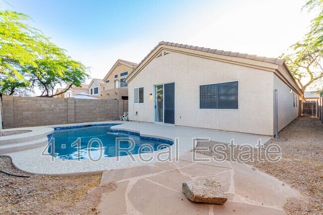 Building Photo - 31205 N 45th St