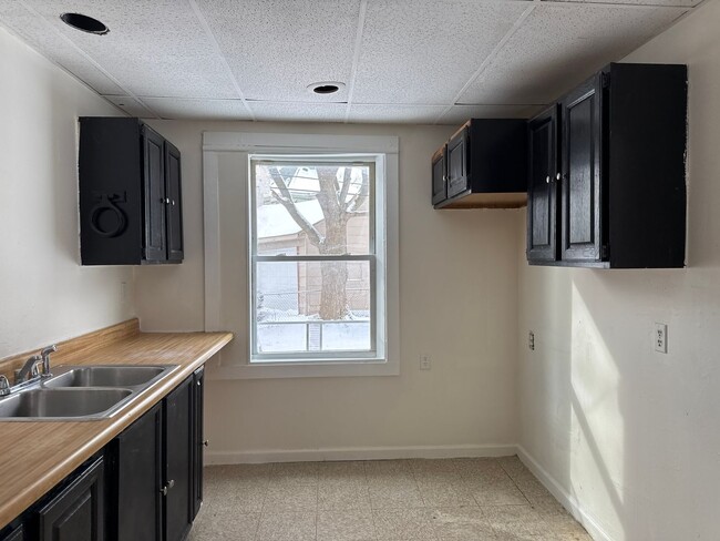 Building Photo - 85-87-87 Pullman Ave