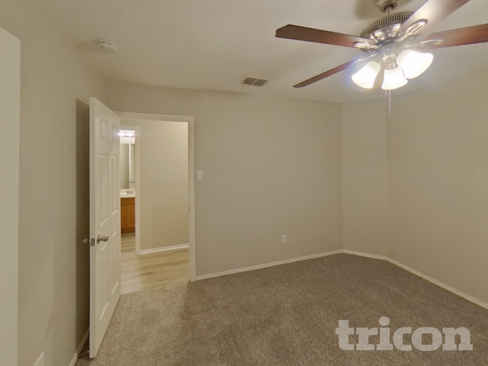 Building Photo - 534 Blue Sage