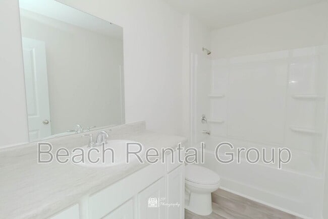 Building Photo - 286 Jeff Waters Cir