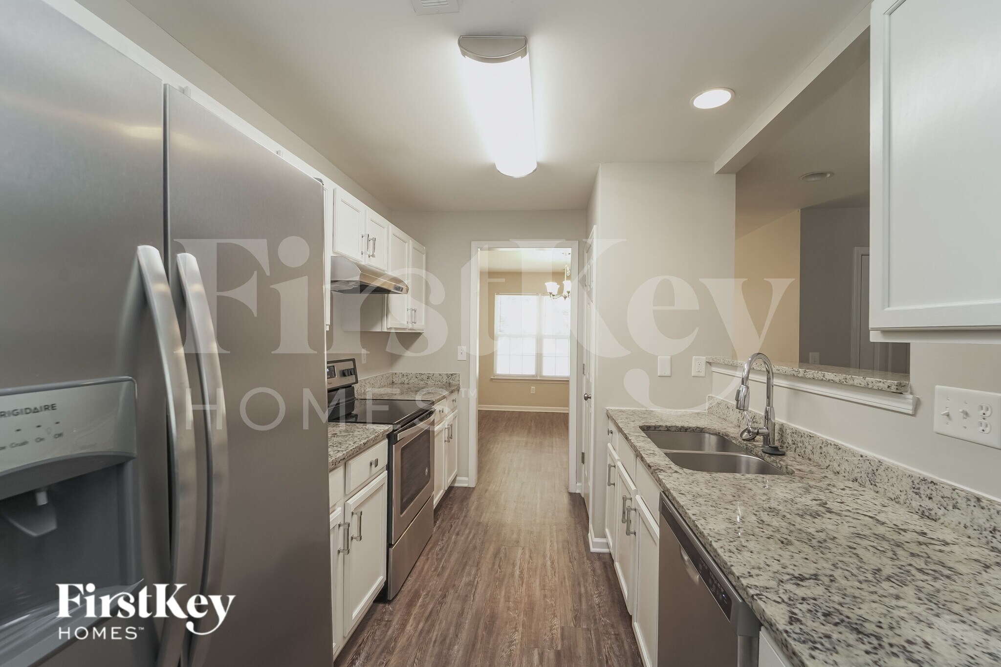 Building Photo - 7008 Hidden Creek Dr