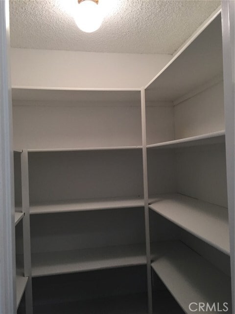 Building Photo - 22276 Summit Hill Dr