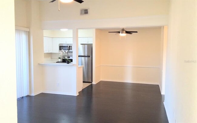 Building Photo - 3044 Antique Oaks Cir