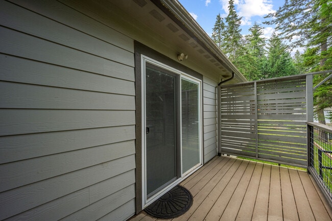 Building Photo - 623 W Florida Cir