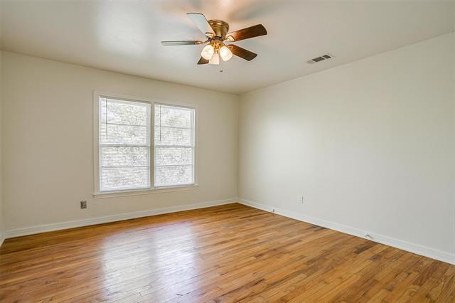 Building Photo - 3645 E Washburn Ave