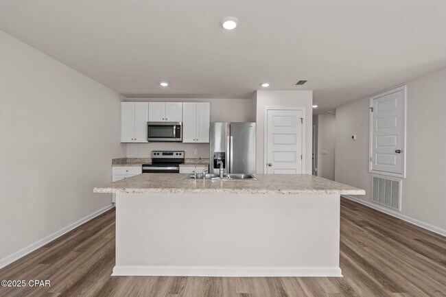 Building Photo - 5132 Rivergrass Dr