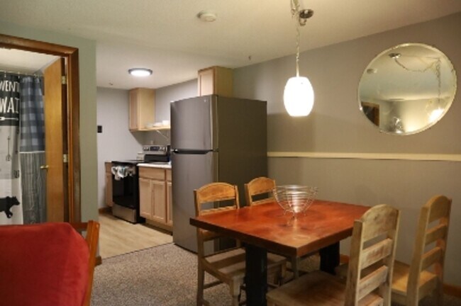 Building Photo - 52 Orris Rd