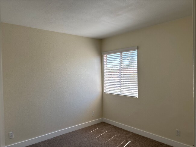 Building Photo - Rancho Del Oro, Single Family Home