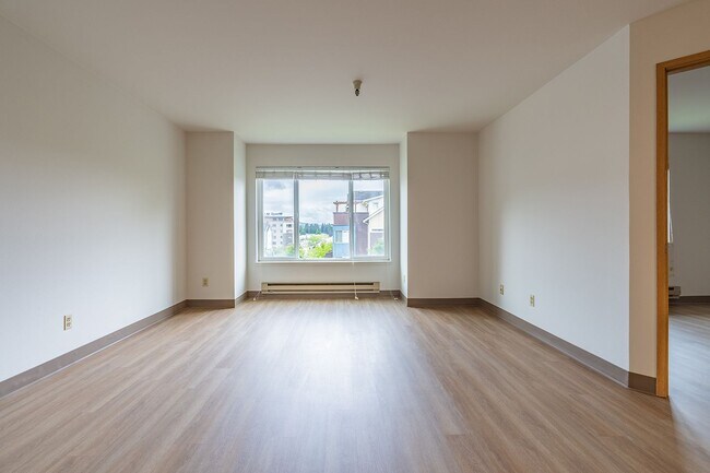 Interior Photo - Crossroads Garden Apartments