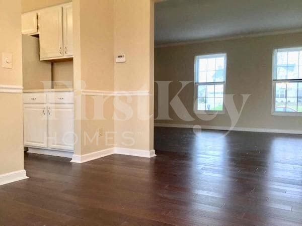 Building Photo - 9742 Coventry Ct