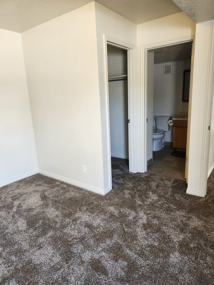 Building Photo - 1456 N 1300 W