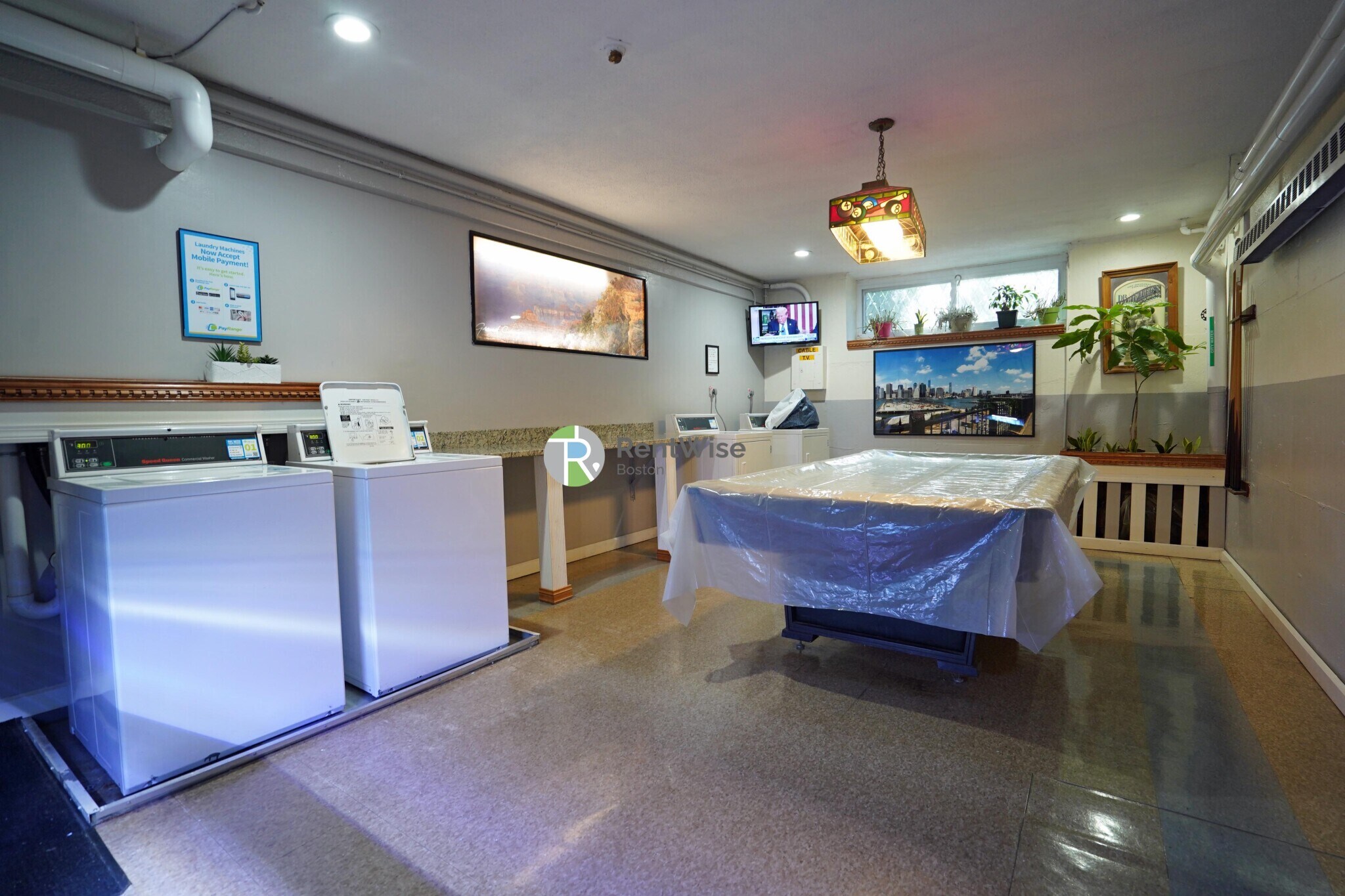 Building Photo - 59 Parkman St