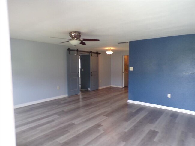 Building Photo - 30109 Elm Rd