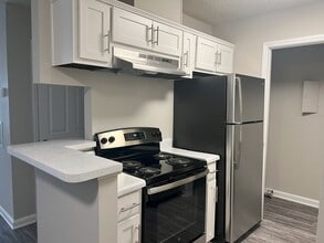 Building Photo - 3714 West Ave