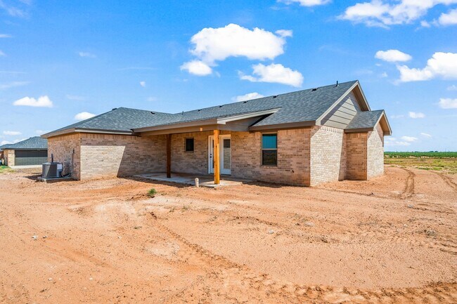 Building Photo - 10529 East C R 7400