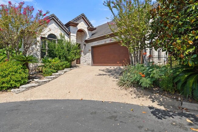 Building Photo - 2106 Rue De St Germaine