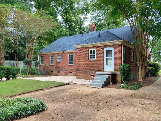 Building Photo - 4056 Wares Ferry Rd