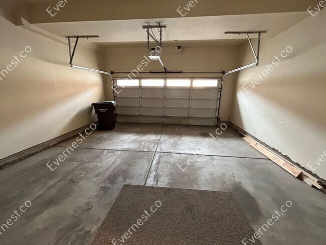 Building Photo - 3279 Atrium Point