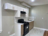 Building Photo - 293-295 Weequahic Ave