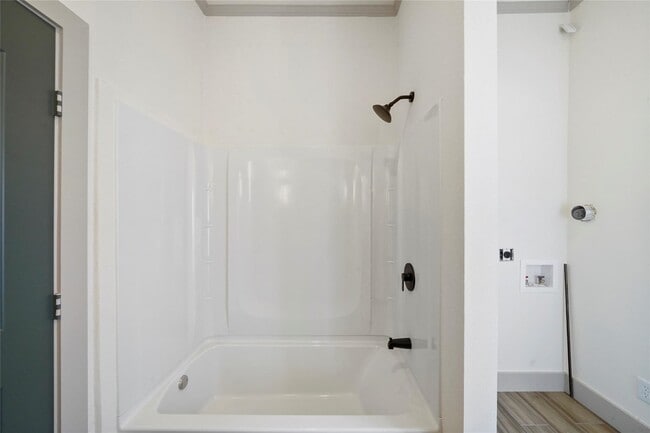 Building Photo - 3010 Winding Way