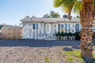 Building Photo - Duplex Unit in Casa Grande
