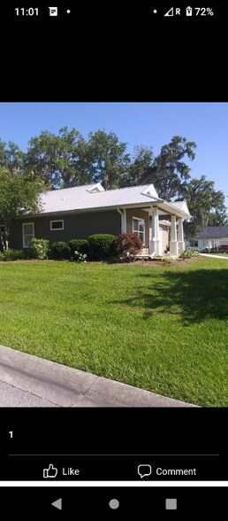 Building Photo - 172 SW Jewel Lk Dr