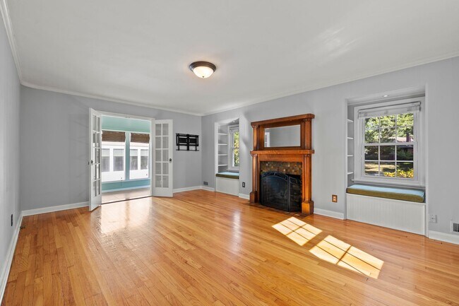 Building Photo - 181 Amazon Pl