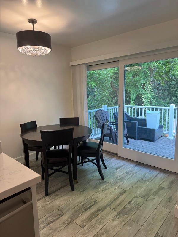 Building Photo - 2141 Forest View Ave