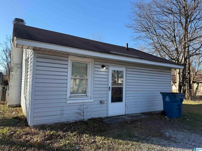 Building Photo - 1223 Hanover St