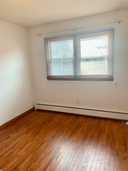 2nd Bedroom windows - 203 5th St