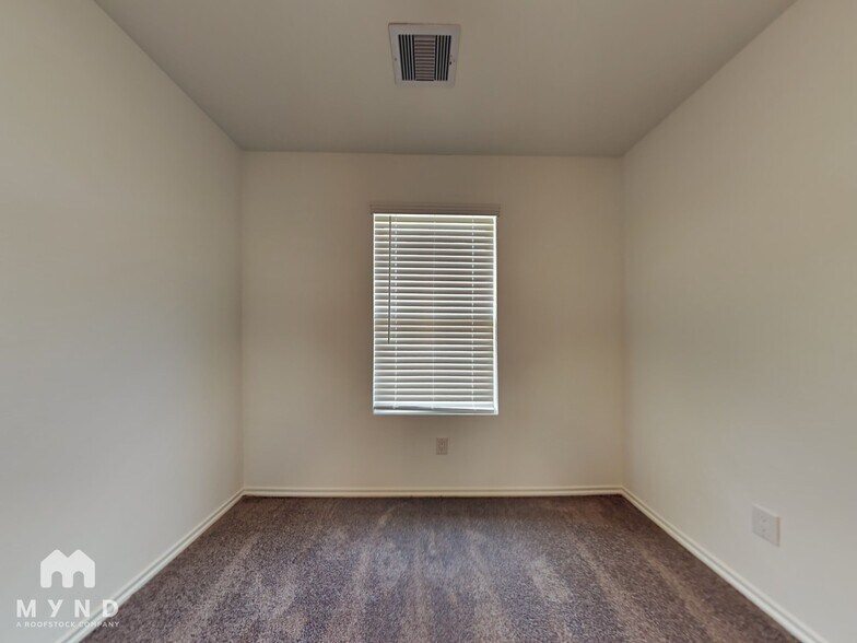 Building Photo - 17584 Rosewood Manor Ln