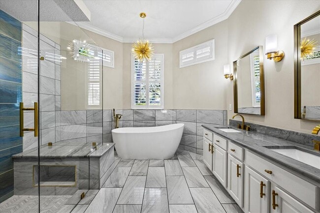 Building Photo - 12422 Creek Edge Dr