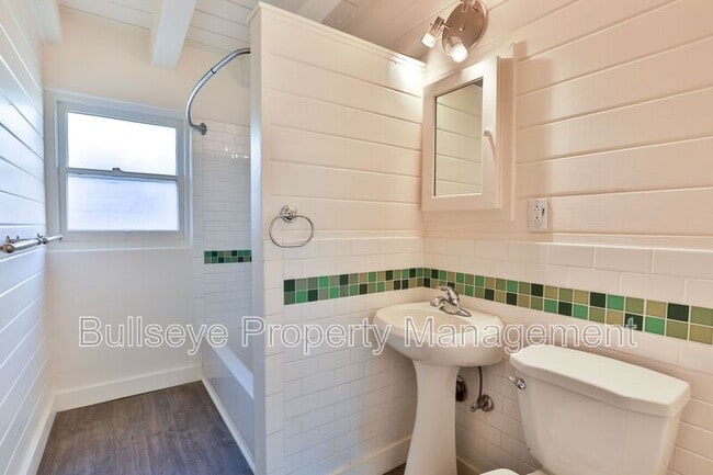 Building Photo - 3132 N 27th St