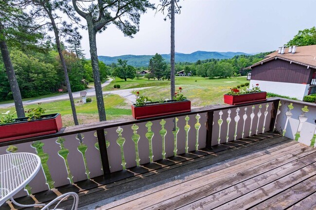 Building Photo - 18 Bunker Ln