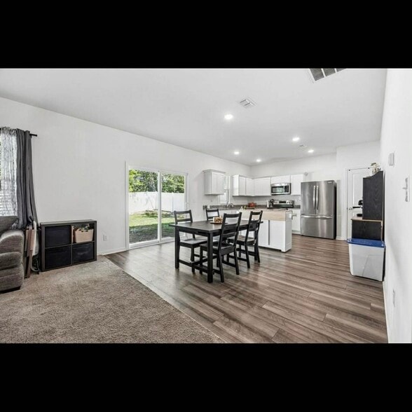 Building Photo - 548 Tillage Ct