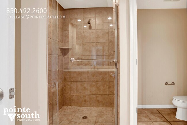 Building Photo - 612 Lost Key Dr