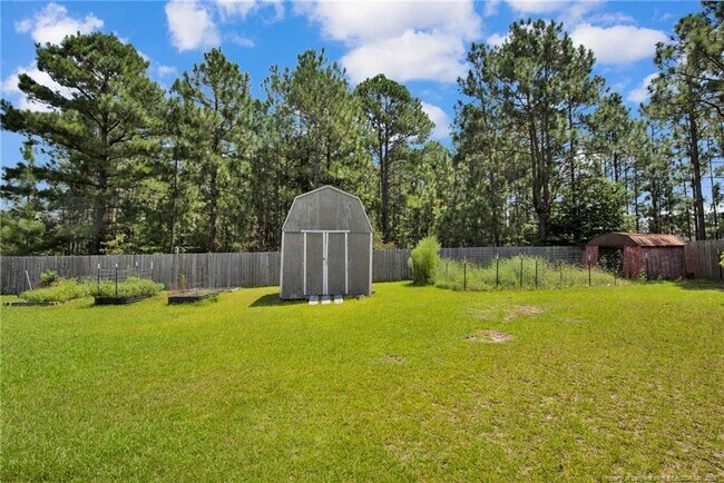 Building Photo - 112 Camrose Ct