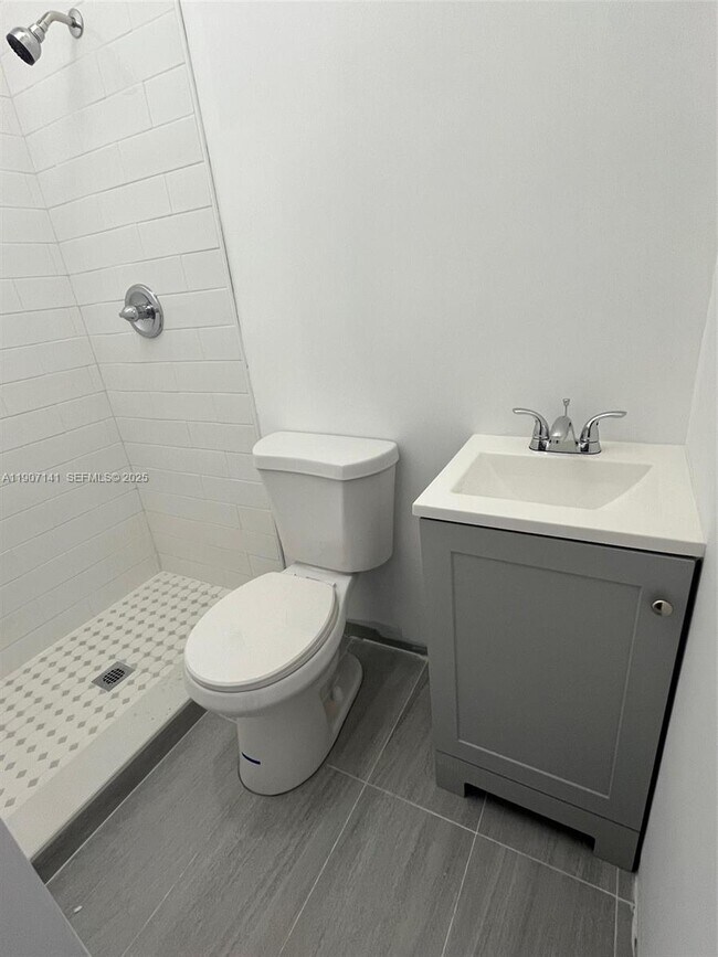 Building Photo - 1719 NW 1st St