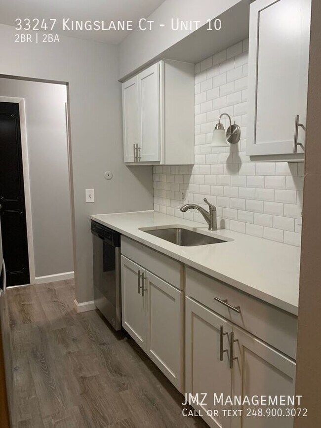 Building Photo - 33247 Kingslane Ct
