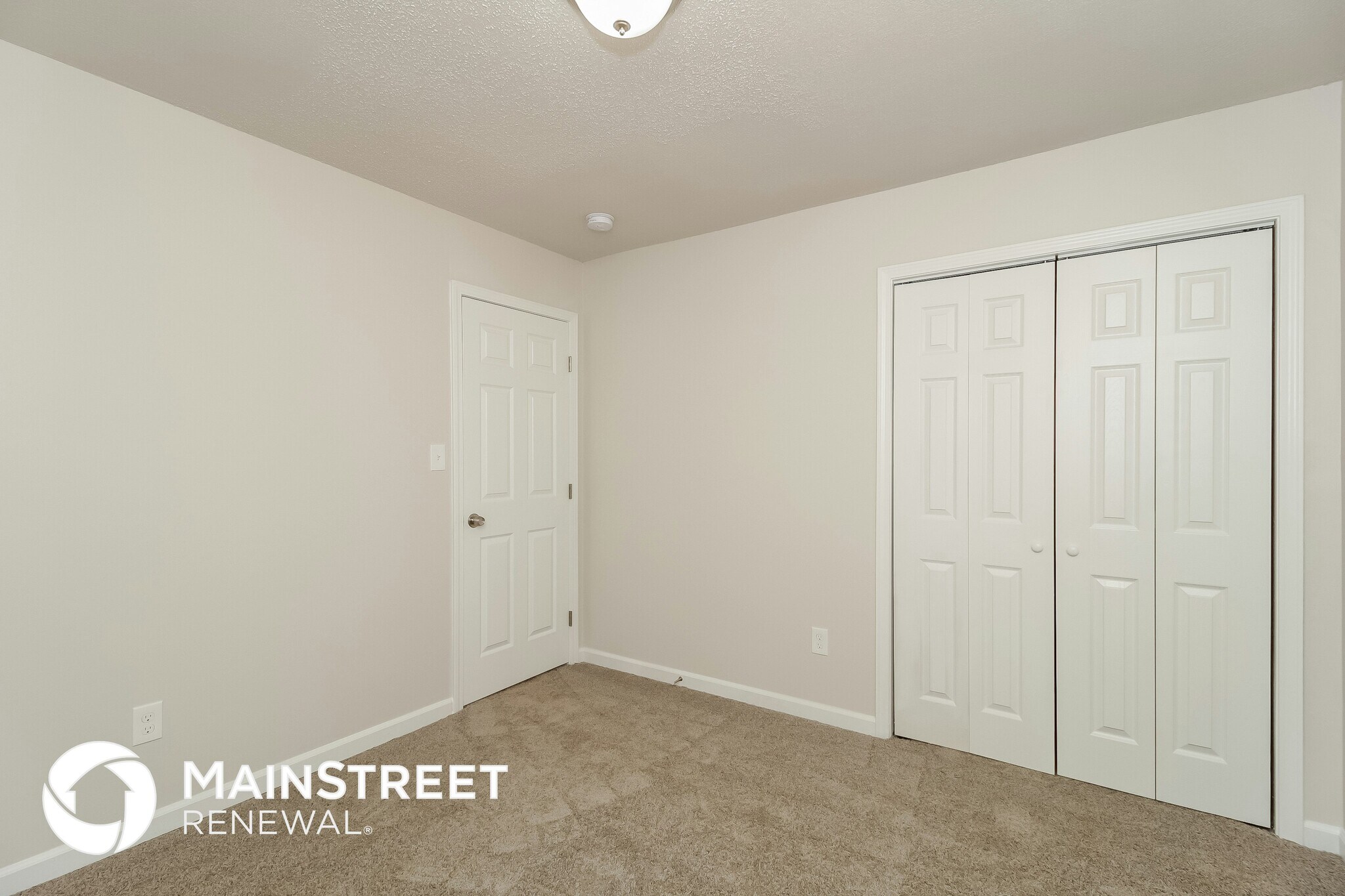 Building Photo - 175 Sumer Ln S