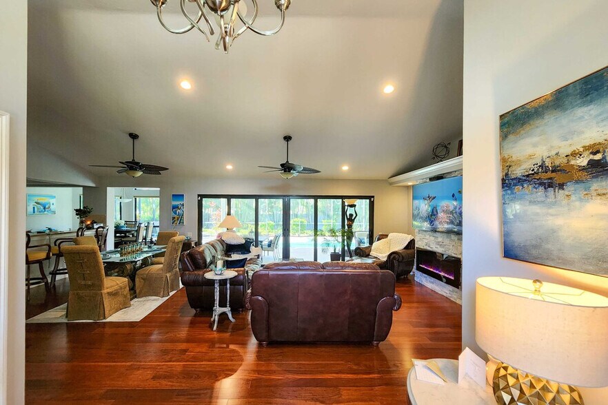 Building Photo - 28450 Winthrop Cir